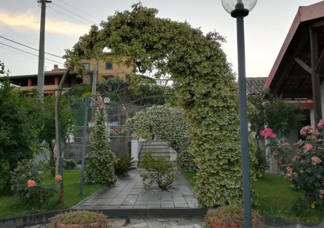 Peri Peri Guest House Mascali Buitenkant foto